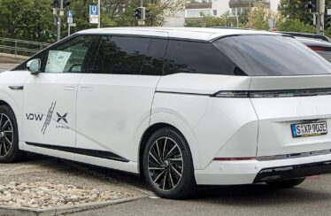 XPENG X9 Seven Seat EV Arrives in UAE Showrooms