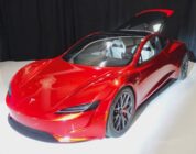 Tesla Sets October First Roadster Reveal Date