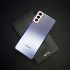 Foldable Phones Worth Buying in UAE This Year